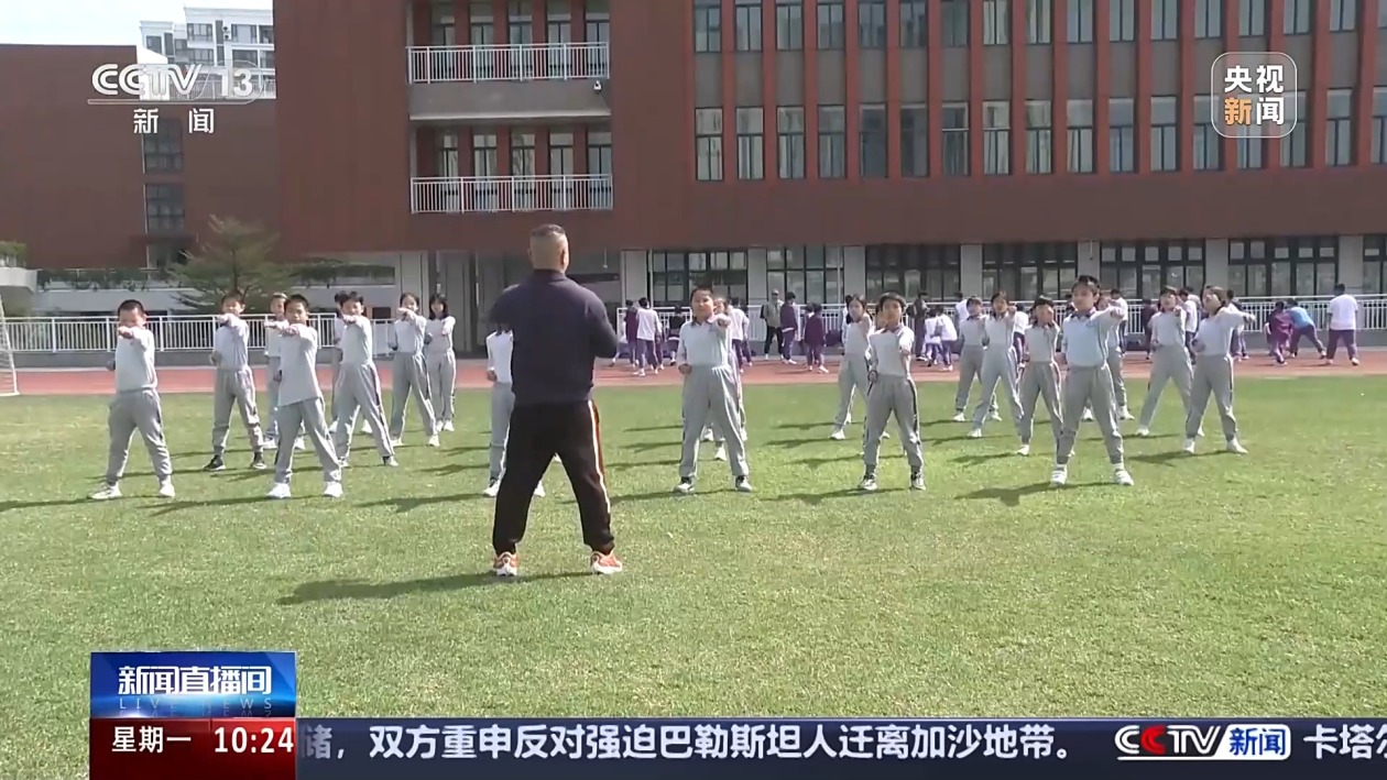 在推动行业